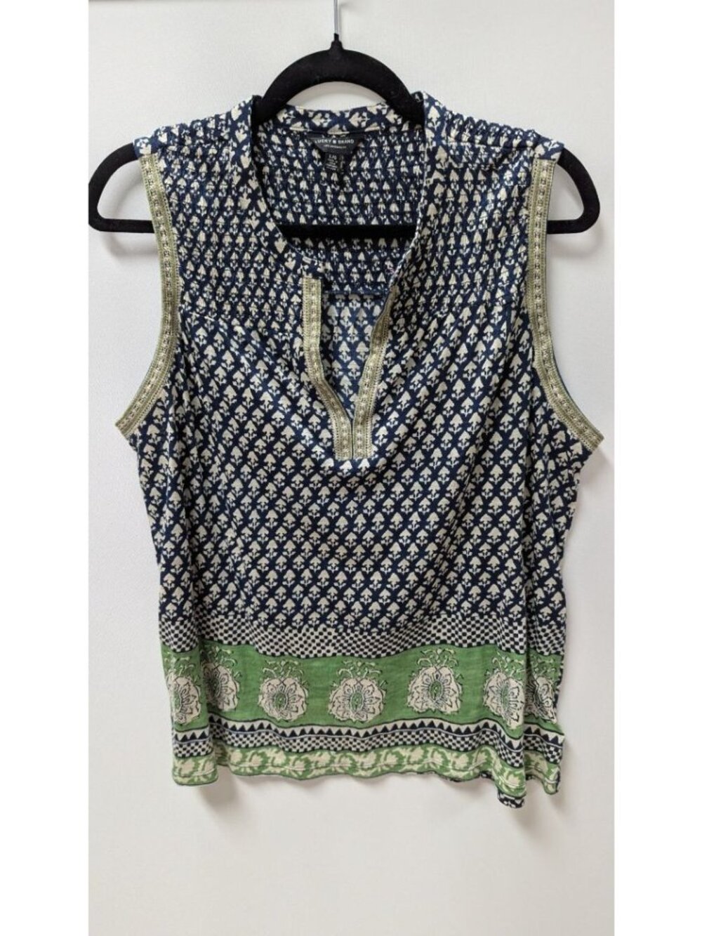 Lucky Brand Navy and Green Sleeveless Printed Blouse